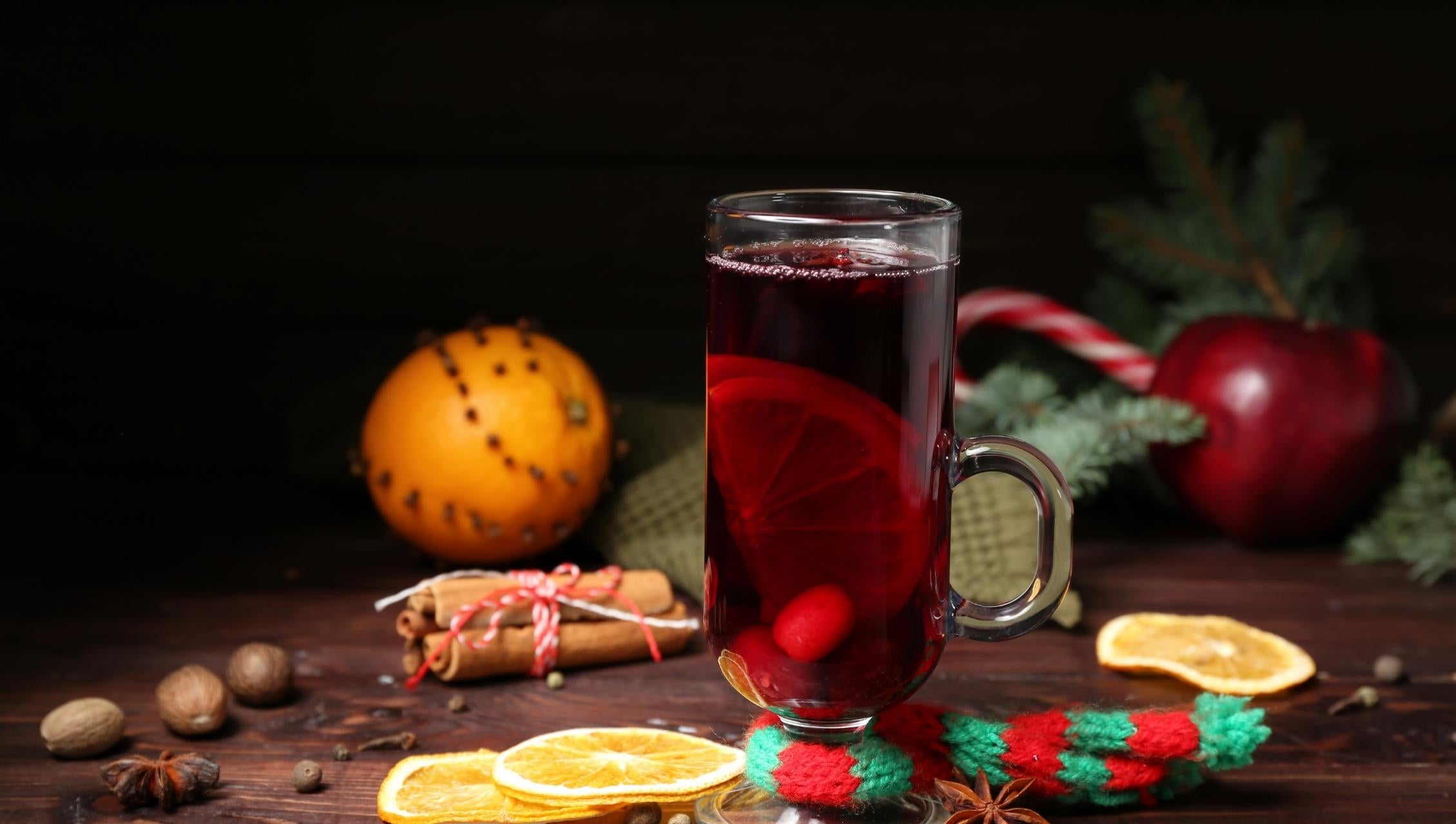 Diamond-Claret-Cup-Cocktail-Recipe The Bottle Club