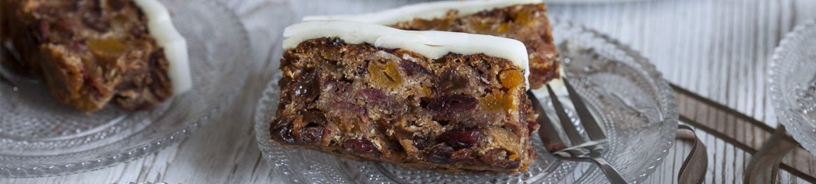 The-Best-Christmas-Cake-Recipe-Ever The Bottle Club