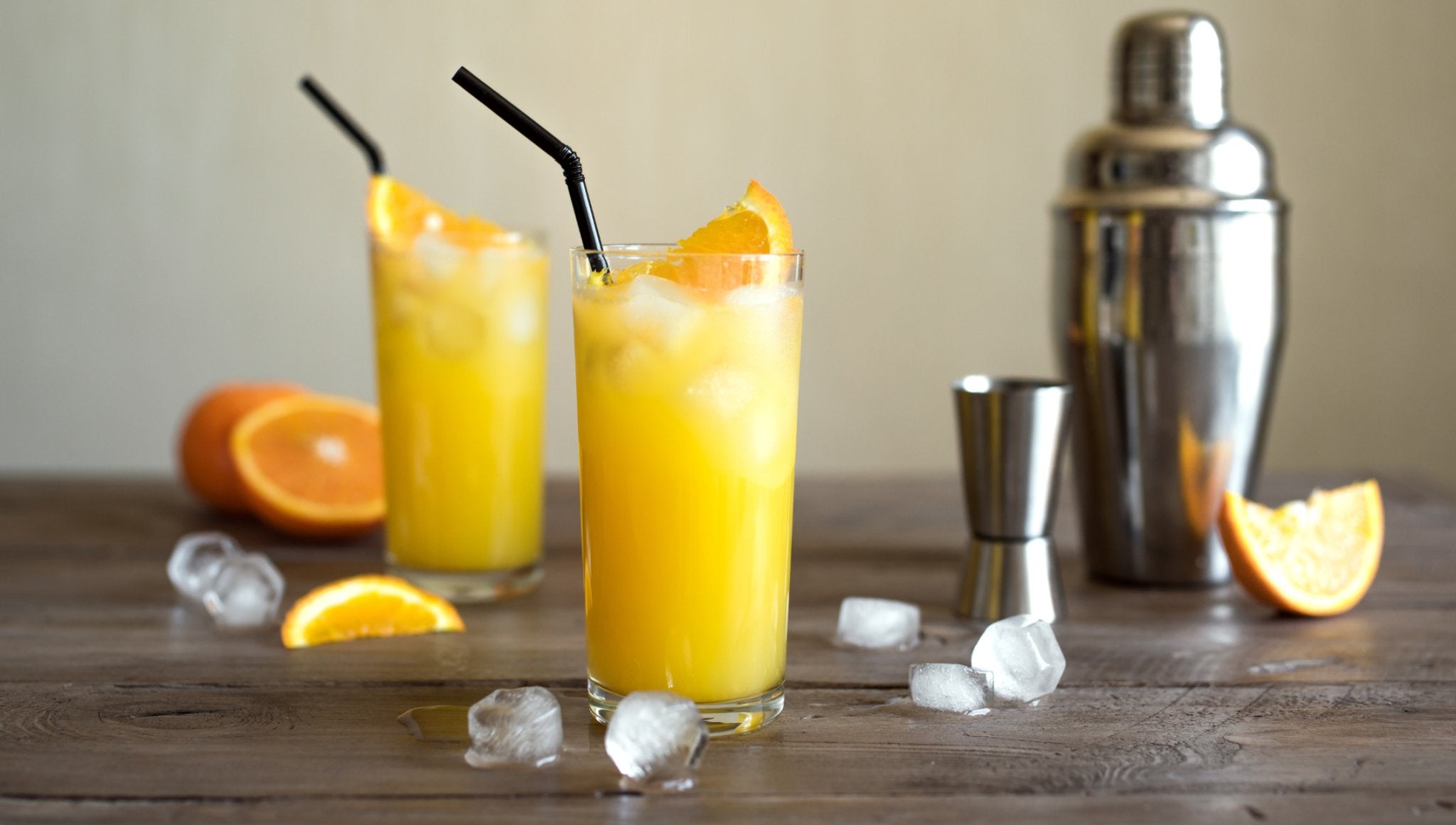 Screwdriver-Cocktail-Recipe The Bottle Club