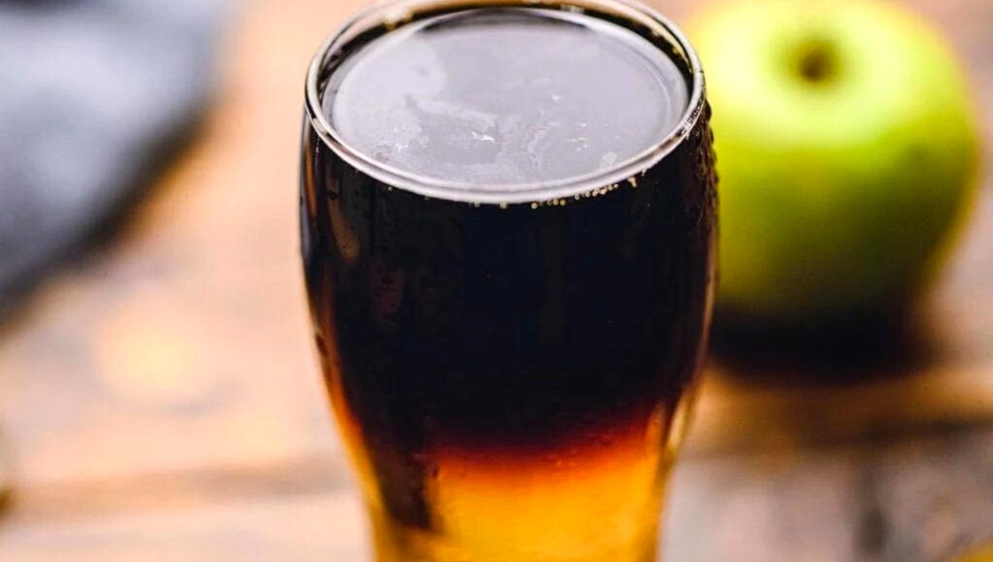 Snakebite-Cocktail-Recipe The Bottle Club