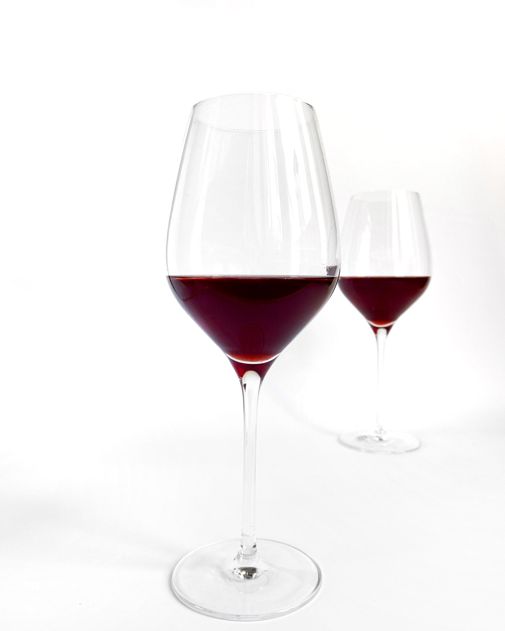 Which-Glass-for-Which-Drink-Your-Go-To-Guide-for-Enhancing-Taste-of-Wine-and-Other-Drinks The Bottle Club