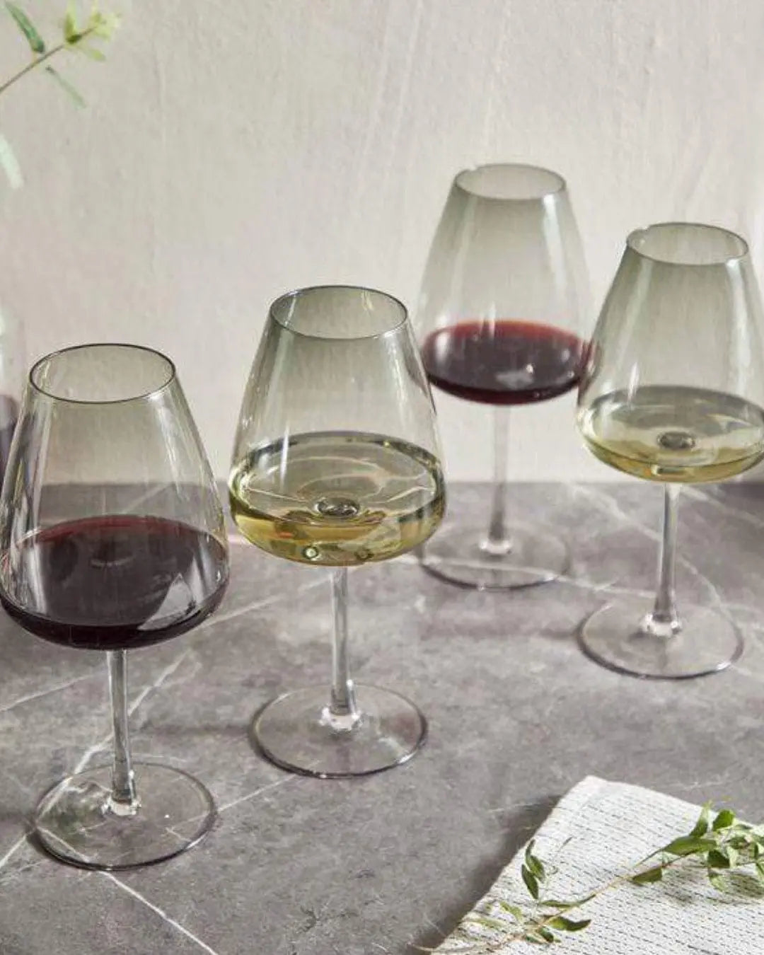 VonShef 4pc Tinted Wine Glasses Tableware